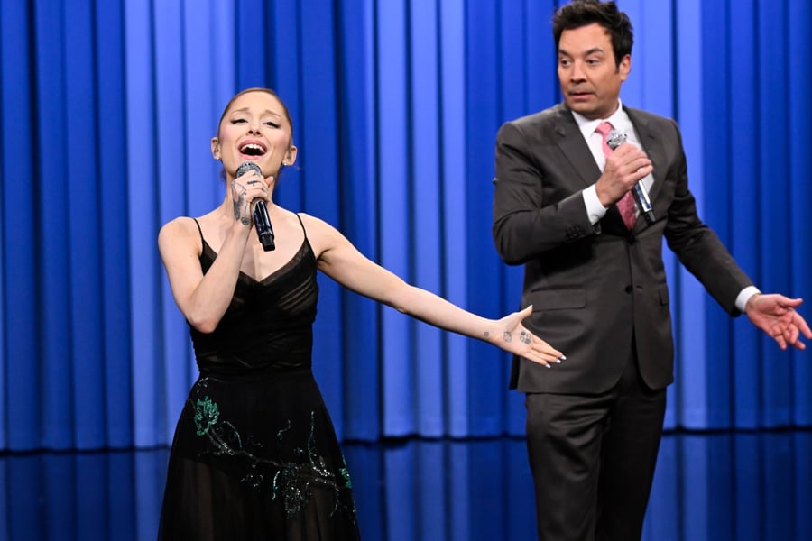 Ariana Grande and Jimmy Fallon