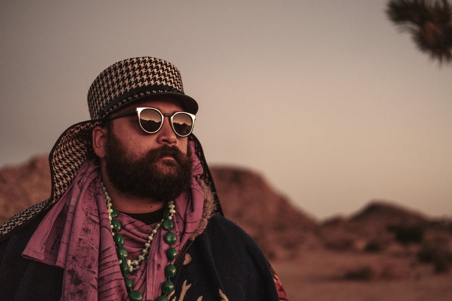 Troy Kingi press shot