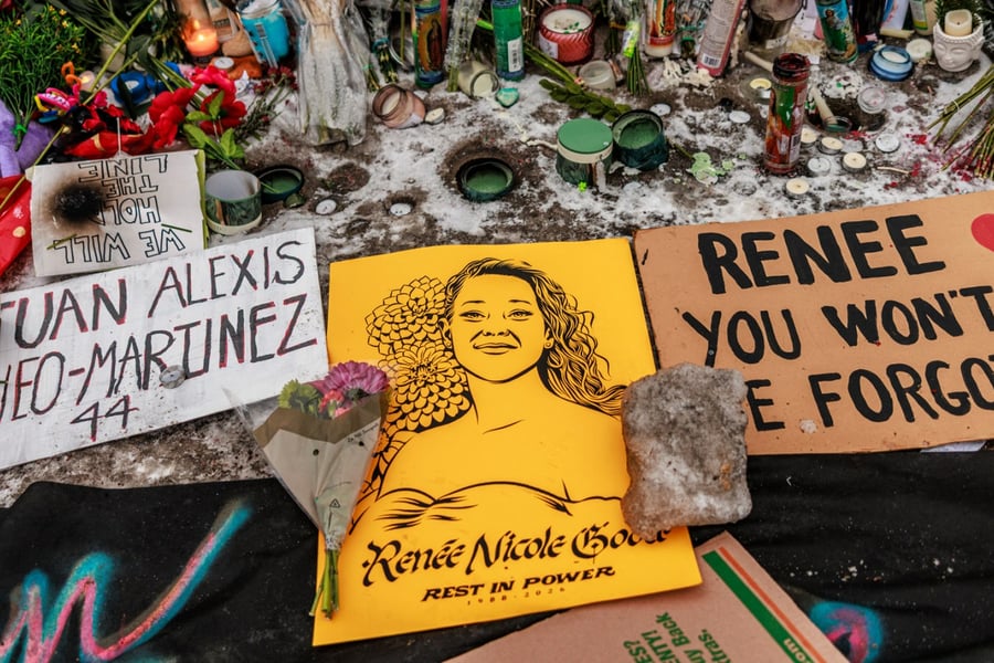 Renee Good AI images