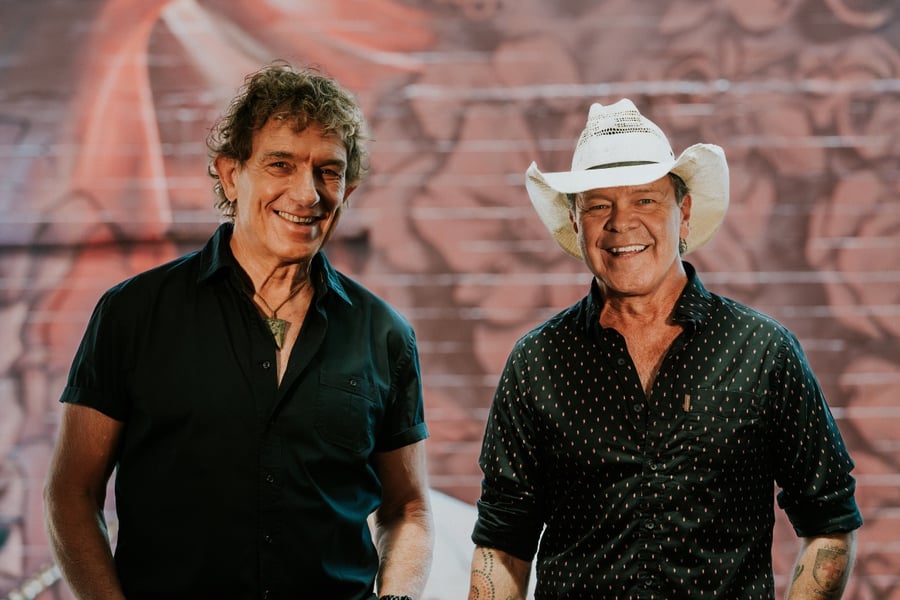 Ian Moss and Troy Cassar-Daley