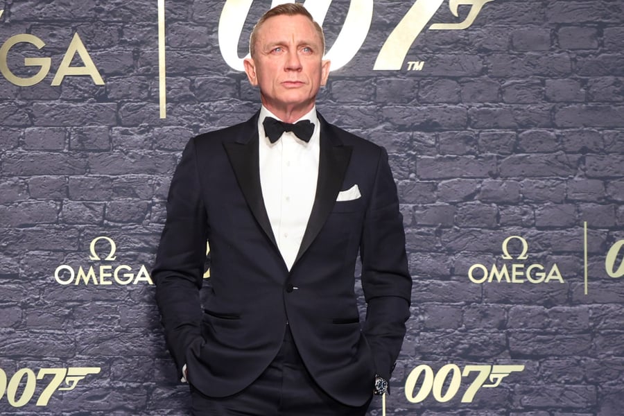 Daniel Craig