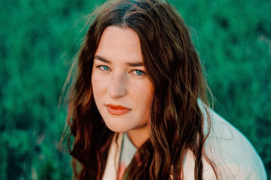 Mia Wray press shot