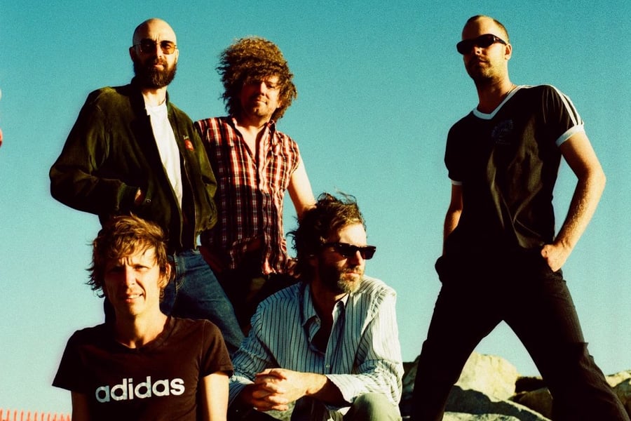 Pond press shot