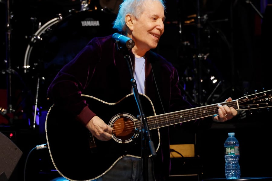 Paul Simon