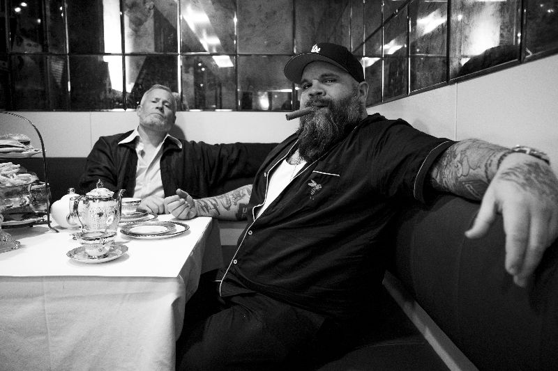 BIG NOTER press shot