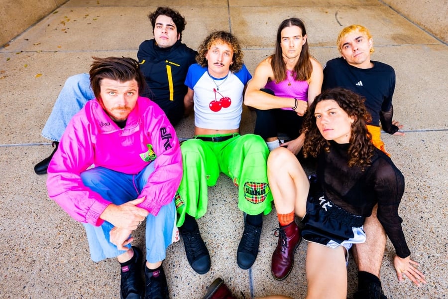 Selve press shot