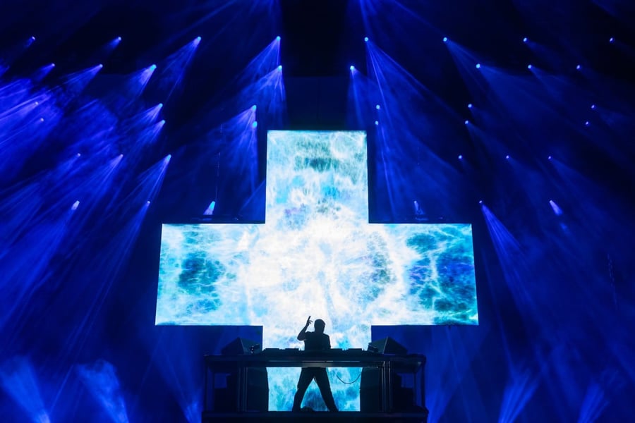 Garrix U2