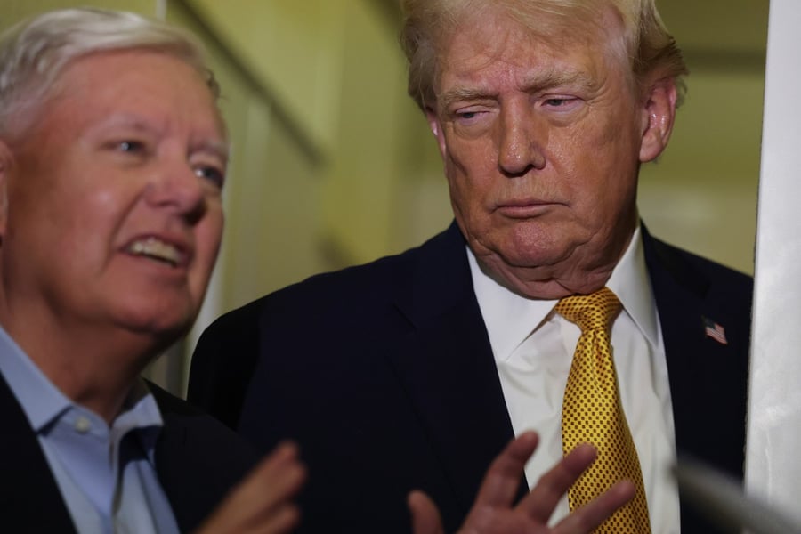 Lindsey Graham and Donald Trump