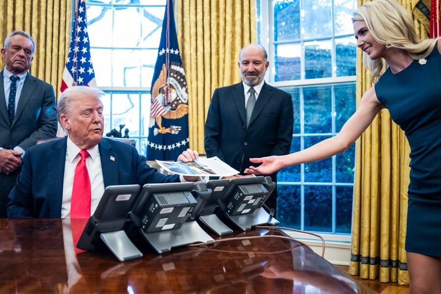 Trump Harp