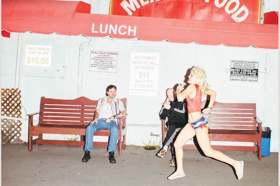 Amyl and the Sniffers