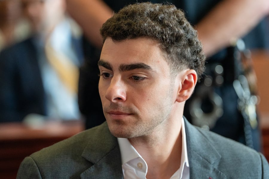 Luigi Mangione in court