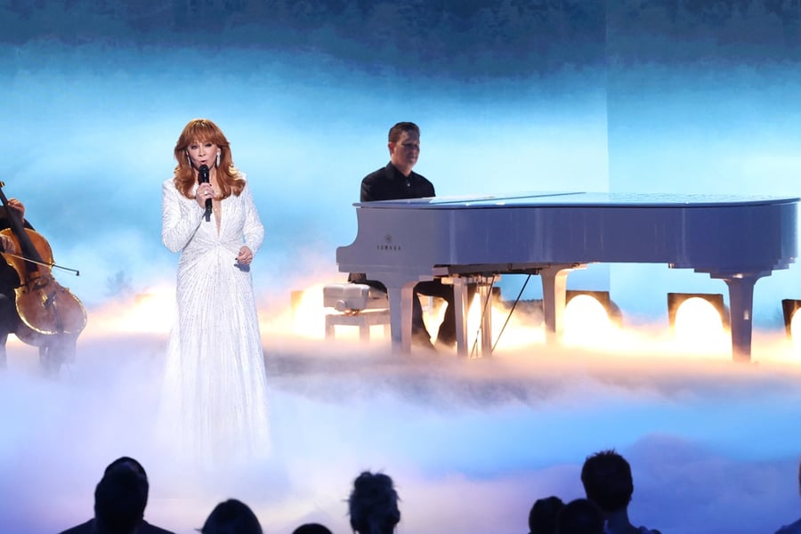 Dolly tribute