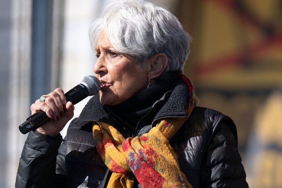 Joan Baez