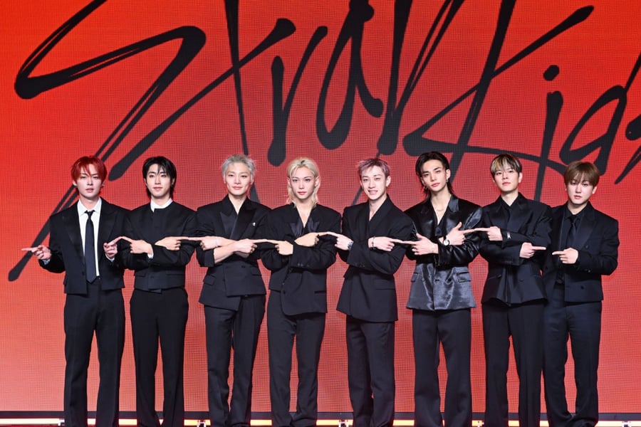 Stray Kids